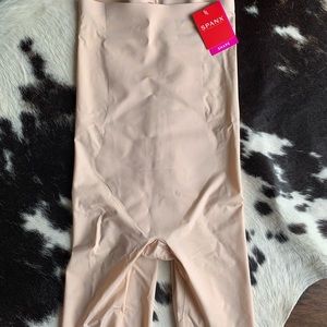 Spanx shape wear size S